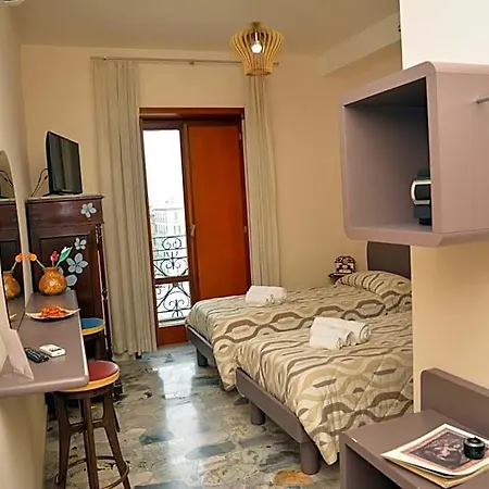 Furture'rooms Pensionat 4*