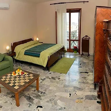 Furture'rooms Neapel
